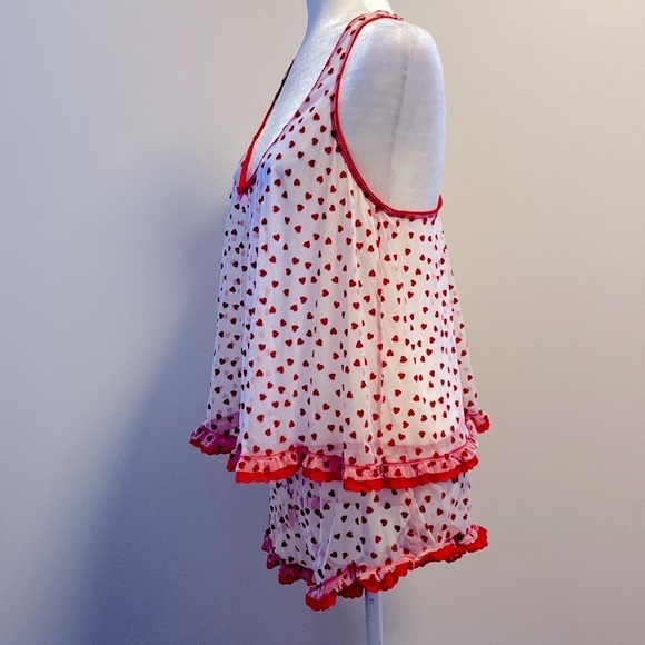 Vintage Victoria’s Secret hearts mesh pj set - Picture 2 of 8